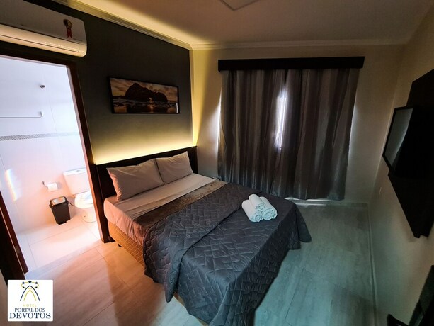 Imagen de la habitación del Hotel Portal Dos Devotos. Foto 16