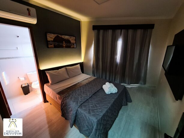 Imagen de la habitación del Hotel Portal Dos Devotos. Foto 19