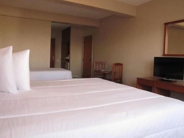 Imagen de la habitación del Hotel Portal. Foto 5