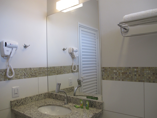 Imagen de la habitación del Hotel Portal Mogi Mirim. Foto 8
