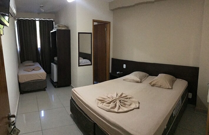 Imagen de la habitación del Hotel Portal Palace. Foto 20