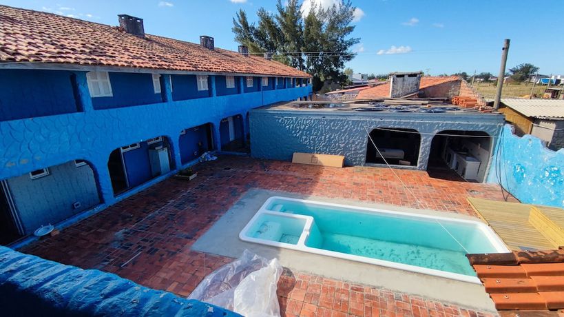 Imagen de la piscina del Hotel Portal da Praia, Capao da Canoa. Foto 19