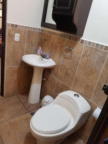 Imagen de la habitación del Hotel Portal de Occidente. Foto 15