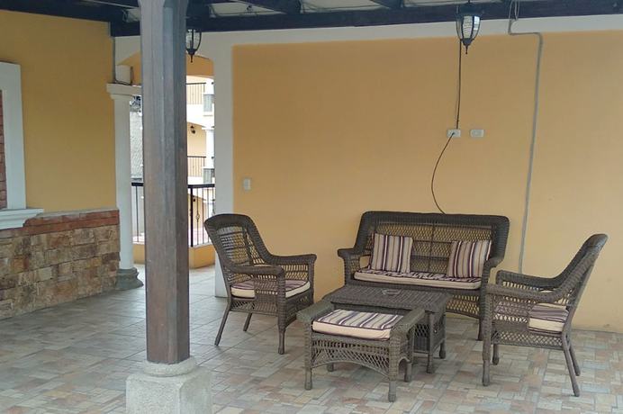 Imagen de los interiores del Hotel Portal de Occidente. Foto 19