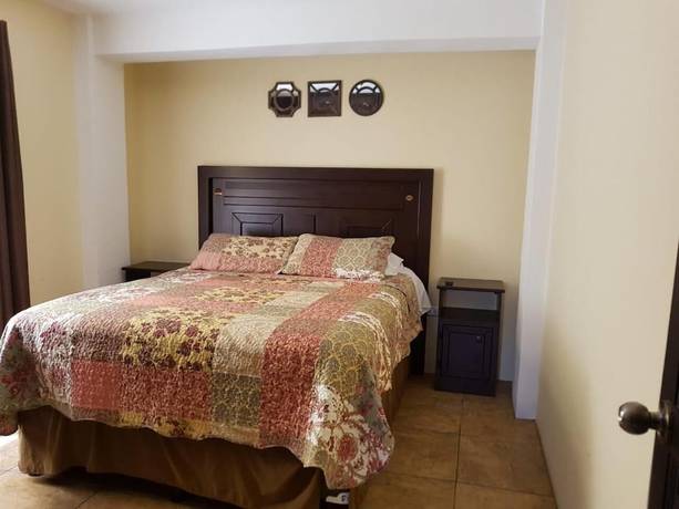 Imagen de la habitación del Hotel Portal de Occidente. Foto 16