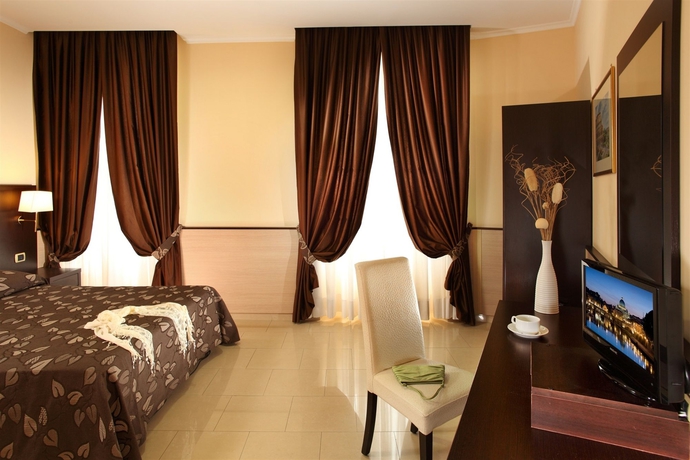 Imagen de la habitación del Hotel Portamaggiore. Foto 2