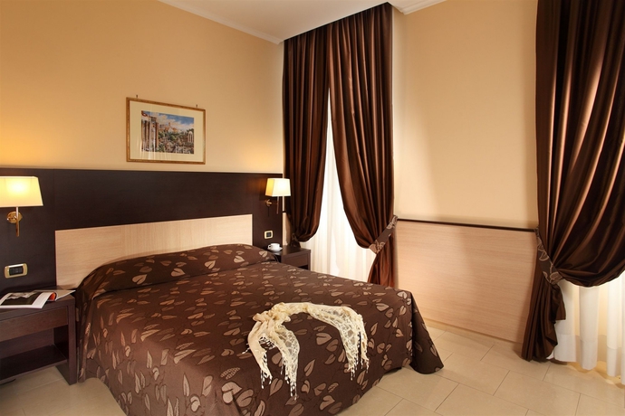 Imagen de la habitación del Hotel Portamaggiore. Foto 4