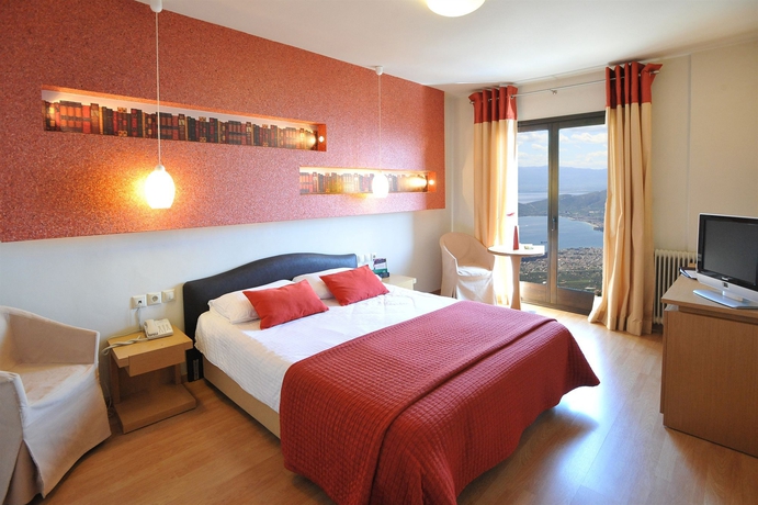 Imagen de la habitación del Hotel Portaria. Foto 6