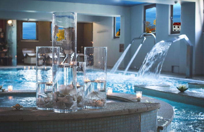 Imagen de la piscina del Hotel Portaria. Foto 14