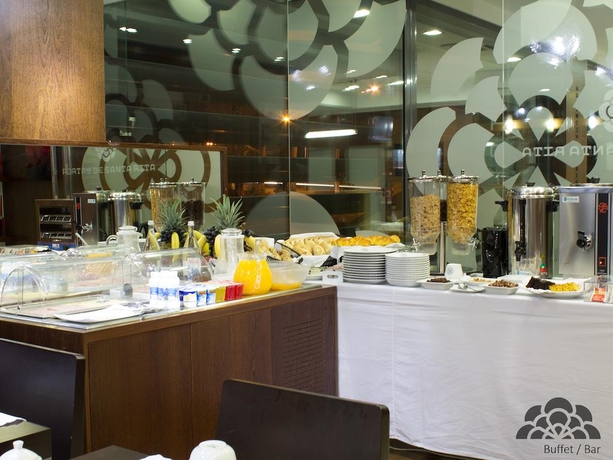 Imagen general del Hotel Portas De Santa Rita. Foto 7