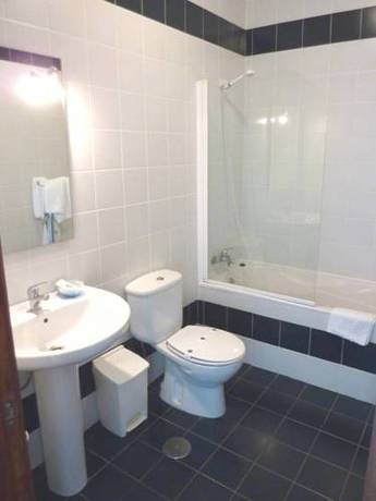 Imagen de la habitación del Hotel Portas do Ger&ecirc;s. Foto 13