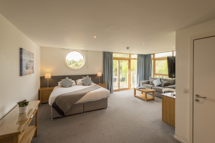 Imagen de la habitación del Hotel Portavadie. Foto 12