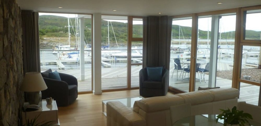 Imagen de la habitación del Hotel Portavadie. Foto 17