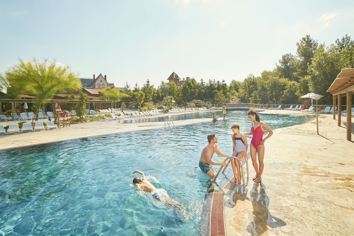 Imagen de la piscina del Hotel Portaventura Colorado Creek. Foto 18