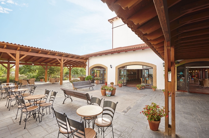 Imagen del bar/restaurante del Hotel Portaventura El Paso - Theme Park Tickets Included. Foto 4