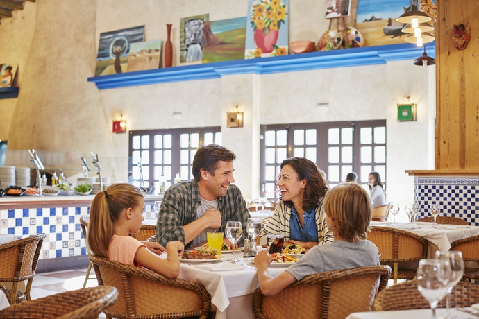 Imagen del bar/restaurante del Hotel Portaventura El Paso - Theme Park Tickets Included. Foto 6