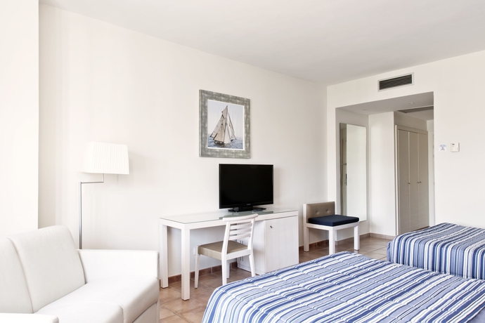 Imagen de la habitación del Hotel Portaventura - Theme Park Tickets Included. Foto 10