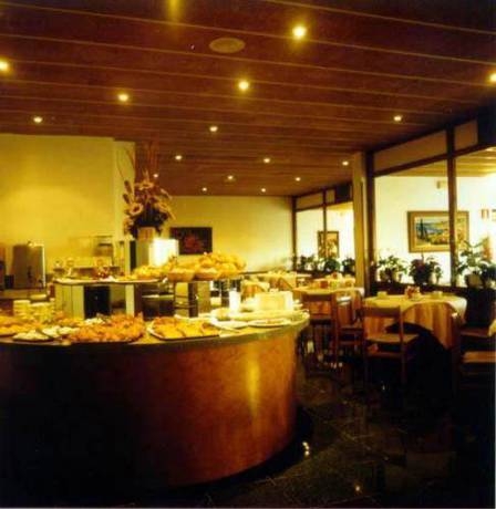 Imagen general del Hotel Portbo. Foto 13