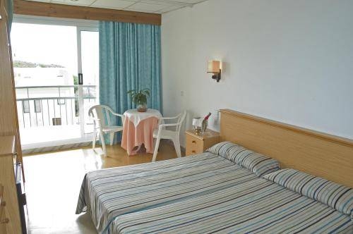 Imagen general del Hotel Portbo. Foto 14