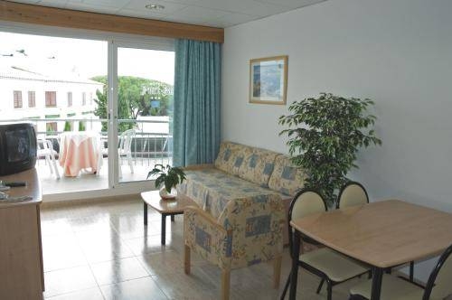 Imagen general del Hotel Portbo. Foto 15