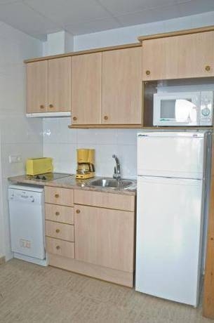 Imagen general del Hotel Portbo. Foto 16