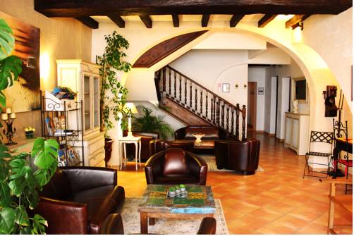 Imagen de la habitación del Hotel Porte De Camargue. Foto 2