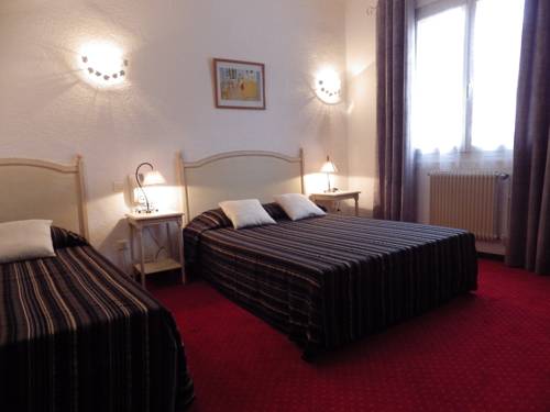 Imagen de la habitación del Hotel Porte De Camargue. Foto 5