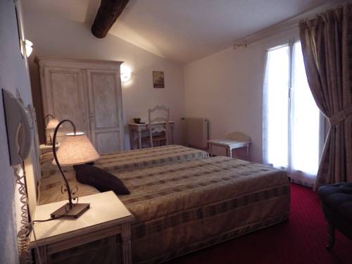 Imagen de la habitación del Hotel Porte De Camargue. Foto 7