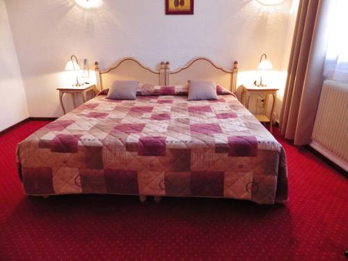 Imagen de la habitación del Hotel Porte De Camargue. Foto 9