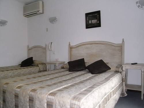 Imagen de la habitación del Hotel Porte De Camargue. Foto 15