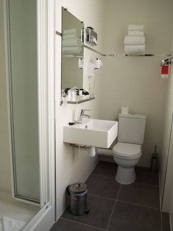 Imagen de la habitación del Hotel Porte De Versailles. Foto 8