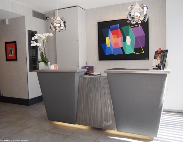 Imagen de los interiores del Hotel Porte De Versailles. Foto 14