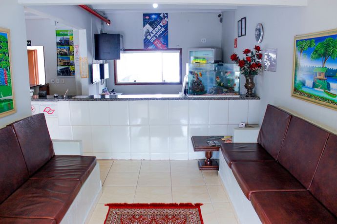 Imagen de los interiores del Hotel Portela 2. Foto 17
