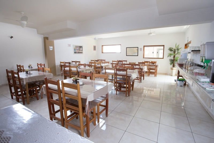 Imagen del bar/restaurante del Hotel Portela Iii. Foto 4