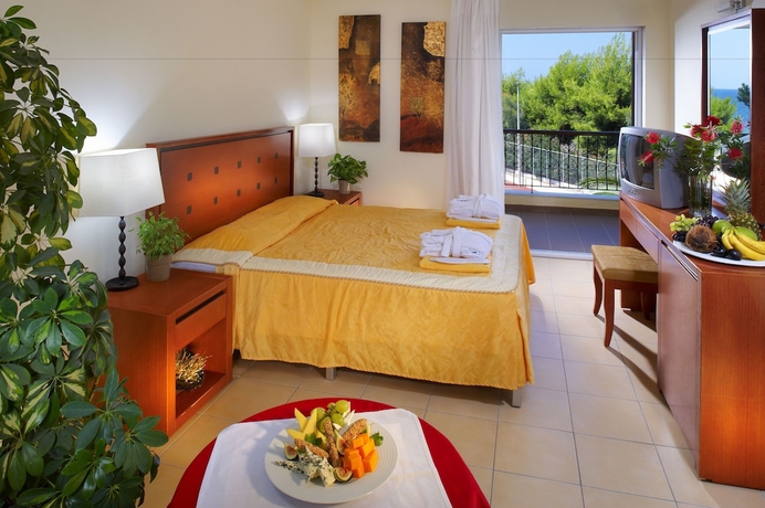 Imagen de la habitación del Hotel Portes Beach. Foto 11