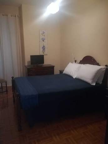 Imagen de la habitación del Hotel Portf&oacute;lio Guesthouse. Foto 11