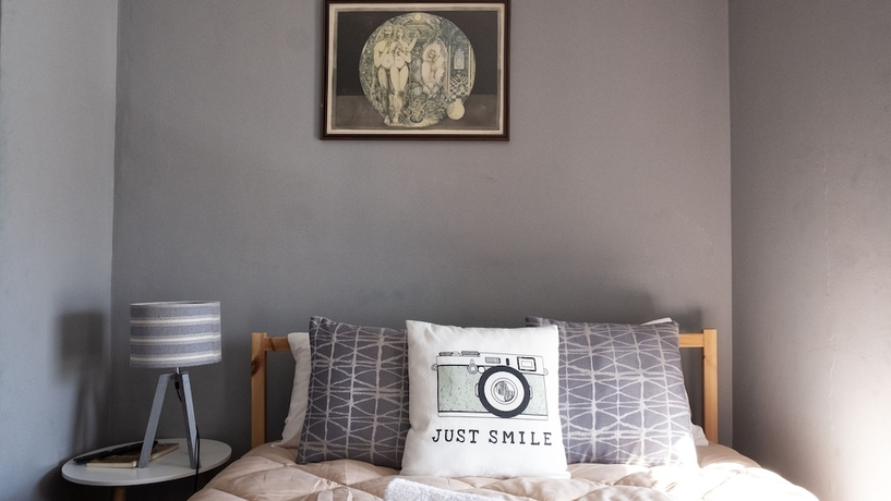 Imagen de la habitación del Hotel Portf&oacute;lio Guesthouse. Foto 13