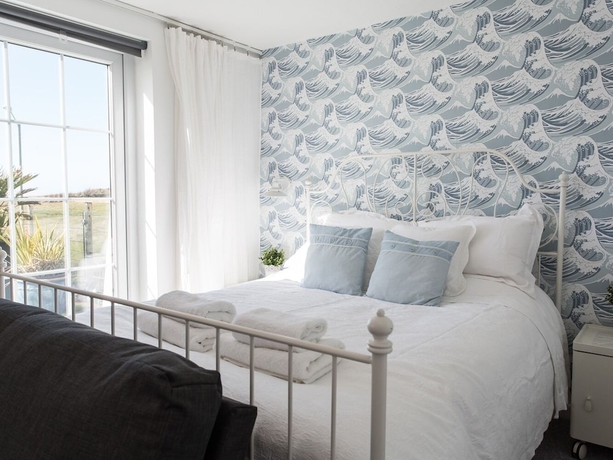 Imagen de la habitación del Hotel Porth Beach. Foto 10