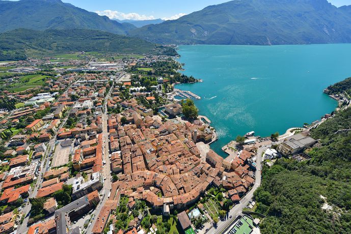 Imagen de la habitación del Hotel Portici Romantik and Wellness. Foto 5
