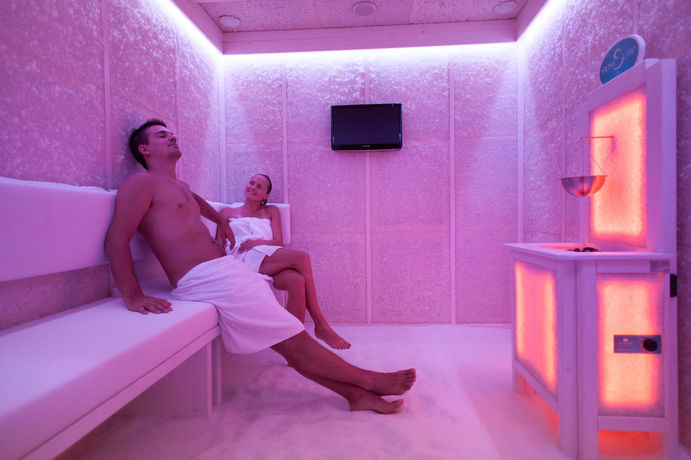 Imagen de la habitación del Hotel Portici Romantik and Wellness. Foto 9