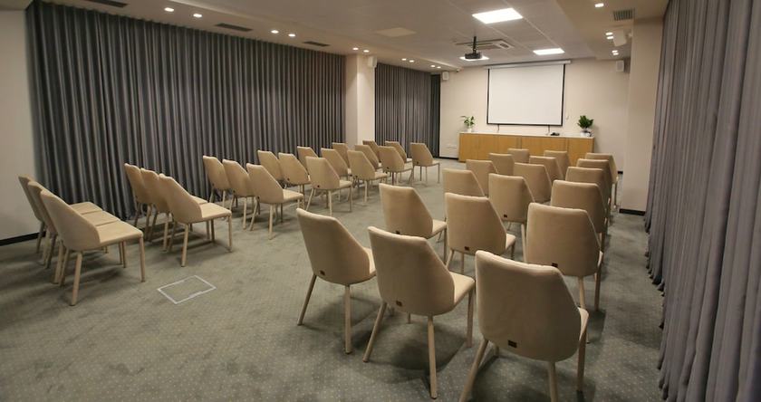 Imagen de los interiores del Hotel Portik. Foto 18