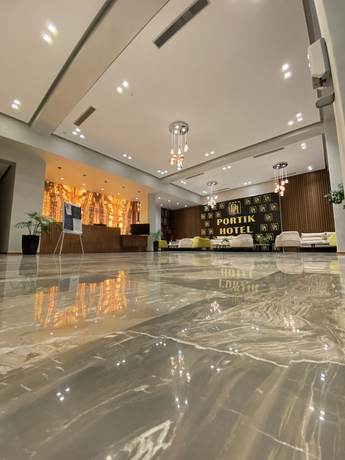 Imagen de los interiores del Hotel Portik. Foto 20