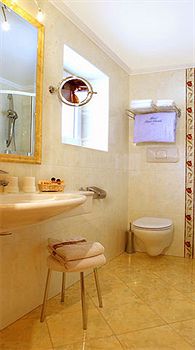 Imagen de la habitación del Hotel Portillo Dolomites 1966'. Foto 5