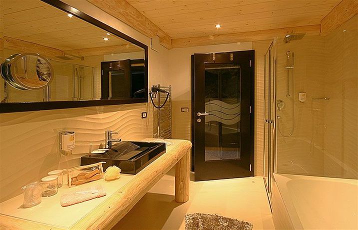 Imagen de la habitación del Hotel Portillo Dolomites 1966'. Foto 9