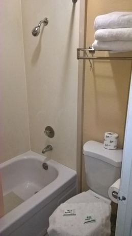 Imagen de la habitación del Hotel Portland Value Inn And Suites, Portland. Foto 9