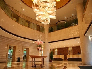 Imagen de la habitación del Hotel Portman Plaza. Foto 2