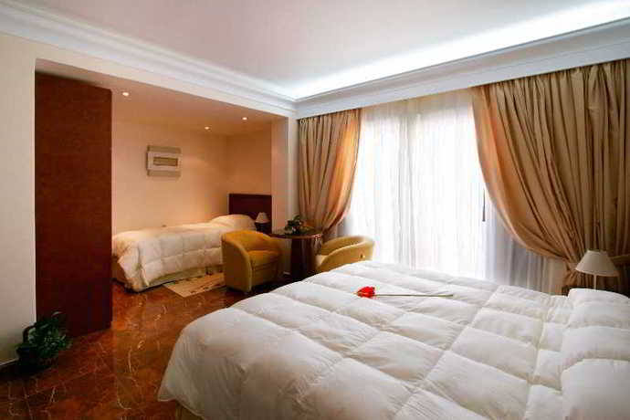 Imagen de la habitación del Hotel Porto Alegre, Creta. Foto 6