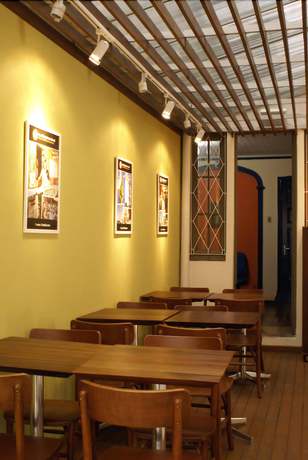 Imagen del bar/restaurante del Hotel Porto Alegre Hostel Boutique. Foto 3