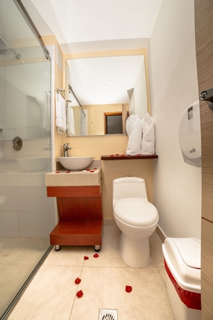 Imagen de la habitación del Hotel Porto Bahia, Santa Marta. Foto 16
