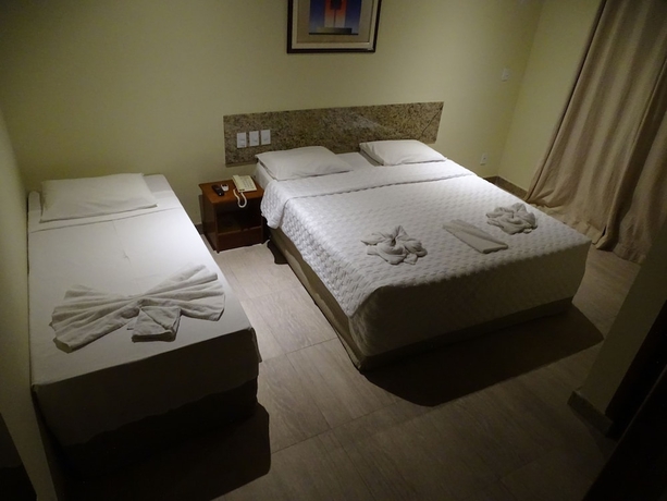 Imagen de la habitación del Hotel Porto Bali. Foto 5